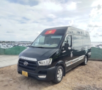 Xe Limousine 12 Chỗ