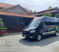 Xe Limousine 10 Chỗ