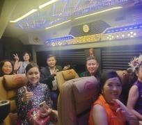 Xe Limousine 12 Chỗ