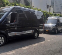 Xe Limousine 10 Chỗ
