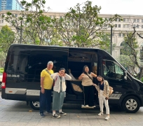 Xe Limousine 12 Chỗ