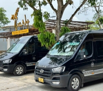 Xe Limousine 10 Chỗ