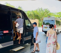 Xe Limousine 12 Chỗ