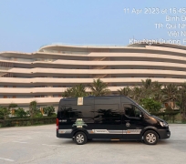 Xe Limousine 12 Chỗ