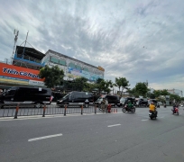 Xe Limousine 10 Chỗ