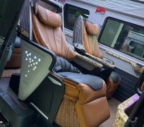 Xe Ford 2025 Limousine thượng Đỉnh 10 Chỗ 12 Chỗ