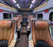 Xe Ford 2025 Limousine thượng Đỉnh 10 Chỗ 12 Chỗ