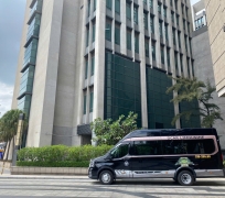 Xe Ford 2025 Limousine thượng Đỉnh 10 Chỗ 12 Chỗ