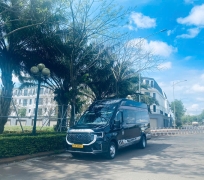 Xe Ford 2025 Limousine thượng Đỉnh 10 Chỗ 12 Chỗ