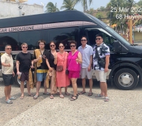 Xe Ford 2025 Limousine thượng Đỉnh 10 Chỗ 12 Chỗ
