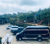 Xe Ford 2025 Limousine thượng Đỉnh 10 Chỗ 12 Chỗ