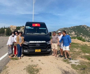 Limousine TRƯỜNG THỊNH hân hạnh phục vụ đoàn khách Hàn Quốc đến tham quan và du lịch tại Vĩnh Hy