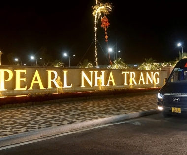 Limousine TRƯỜNG THỊNH hân hạnh được phục vụ Quý Khách thăm quan và du lịch tại thành phố biển Nha Trang