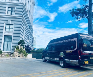 Limousine TRƯỜNG THỊNH  phục vụ đoàn khách thăm quan làm việc tại TP, Buôn Mê Thuột