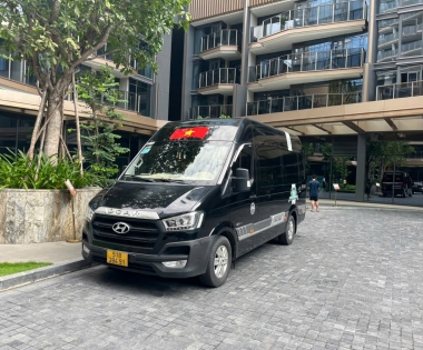Limousine TRƯỜNG THỊNH hân hạnh được phục vụ Quý Khách đến tham quan và du lịch tại TP. HCM