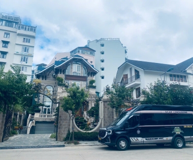 Limousine TRƯỜNG THỊNH hân hạnh được phục vụ Quý Khách đến tham quan và du lịch taih TP. Đà Lạt