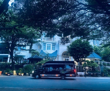 Limousine TRƯỜNG THỊNH phục vụ Quý Khách tham quan và du lịch tại TP Biển Nha Trang