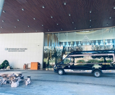 Limousine TRƯỜNG THỊNH hân hạnh phục vụ Quý Khách đi tham quan và du lịch tại TP. Nha Trang