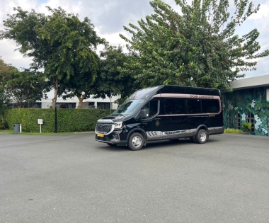 Limousine Trường Thịnh hân hạnh phục vụ Quý Khách đi nghỉ dưỡng tại Hồ Tràm