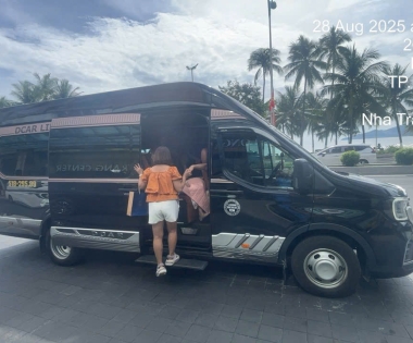 Limousine Trường Thịnh hân hạnh được phục vụ Quý Khách đi tham quan và du lịch tại TP Biển Nha Trang