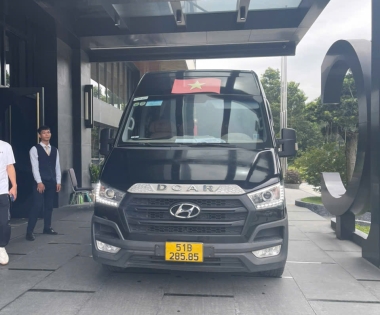 Limousine Trường Thịnh hân hạnh được phục vụ đoàn khách Hàn Quốc đến tham quan, du lịch tại TP. HCM
