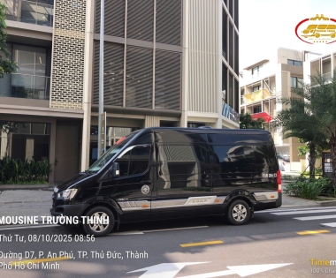  Limousine Trường Thịnh hân hạnh được phục vụ Quý Khách đến từ Anh Quốc đi tham quan và du lịch tại TP. HCM